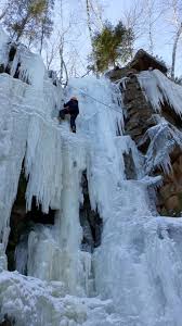 Minnesota snow depth and snow accumulation. 6 Reasons To Visit Minnesota In Winter Away With Maja