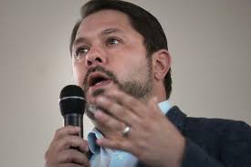 US Rep. Ruben Gallego talks gun violence, ethics at Peoria town hall