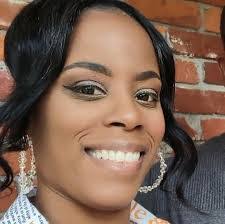 Erica Dees's Instagram, Twitter & Facebook