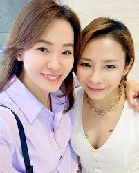 Pro Bridal Makeup Kelly Ng