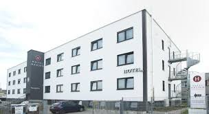 Werfen sie direkt einen blick in die zimmer und das hotel und überzeugen sie sich von der komfortablen ausstattung! Hotel Hausen Obertshausen Frankfurt Obertshausen 2021 Updated Prices Deals