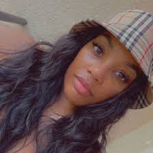 Elease Perkins's Instagram, Twitter & Facebook