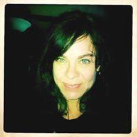 Noelle Wagner (glitterfly0787)