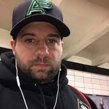 Steven Venegas's Instagram, Twitter & Facebook