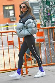 Fashion Inspo Winter Scarfs Tiktok Portraitphotography Ig Maharashtra Style Icons Outfits Emily Ratajkowski Style Fashion Inspo Outfits