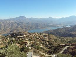 La géographie kabyle, en plein cœur de l'algérie, regorge de paysages exceptionnels à découvrir absolument. Kabylie