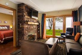 1 Bedroom Suite East Bay Suites Hotel Resort In Grand Marais Mn Grand Marais Grand Marais Minnesota Suites