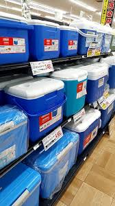 X-এ くろーさー＠KSTFC: ムサシで事務員とはぐれたのでクーラーボックスでも見て見つけてくれるの待とうか  t.co6gcK4twjIh  X