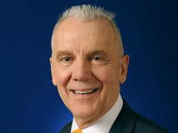 Research centre requests resignation of retired general behind speech