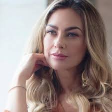 Aracely arambula sounds like a femme fatale's name if i've ever heard one. Aracely Arambula Middle East On Twitter Princess