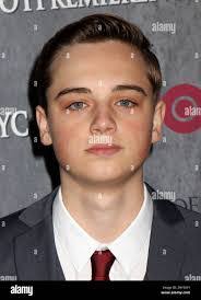 Brooklyn Dean's Instagram, Twitter & Facebook