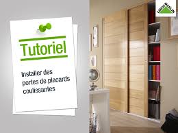 Leroy Merlin Vous Invite A Decouvrir Comment Installer Des Portes De Placard Coulissantes Etape Par Porte Placard Coulissante Porte Placard Placard Coulissant