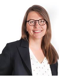 Bianca Link's Instagram, Twitter & Facebook