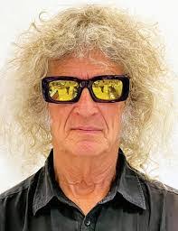 Mary Bote's Instagram, Twitter & Facebook