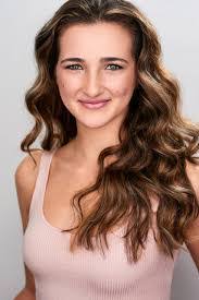 Jillian Pena's Instagram, Twitter & Facebook