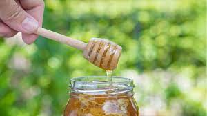 Tips dan cara menghilangkan jerawat secara mudah, murah, cepat semalam, efektif dengan cara dan bahan alami untuk wajah remaja, dewasa, muda. Jangan Salah Begini 8 Cara Minum Madu Yang Benar