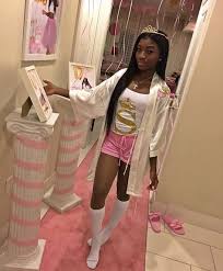 Birthday Party Outfit Ideas For Teenage Girls Trendy Birthday 19th Outfit Winter 46 Ideas Sleepover Birthday Parties 19th Birthday Outfit 16th Birthday Outfit