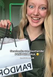 Tracy Schuler's Instagram, Twitter & Facebook