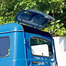 chill cars どこにでも乗って行ける 旅行鞄のようなクルマ ルノー4 ルノー キャトル ルノー