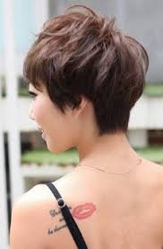 As someone who has straight hair (and i love my hair), there have been instances where this short pixie cut with a mix of curls at the top and waves at the sides and bottom looks hardcore. 30 Popular Short Curly Hairstyles For Women Hairstyles Weekly