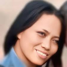 Can I get a hi at least? I like your profile ♥️🥰 Can we friends👋. I'm  from USA & you?