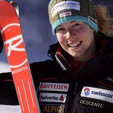 Tretie miesto patrí domácej brignoneovej, ktorá stráca na líderku prvého kola 67 stotín. Michelle Gisinova