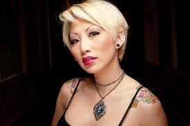 Evangeline Cantrell's Instagram, Twitter & Facebook