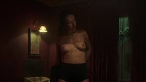 Karolina Krezlova, Fleur Geffrier nude scenes