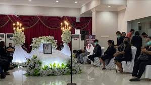 Caranya cukup mudah, hanya dengan mengetikkan kata kunci nama produk di kolom pencarian yang telah kami sediakan, misal: Qpk4qar8qut3xm