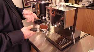 Coffee capsules or pods have made the coffee creation process even easier. How To Make A Cappuccino On The Rancilio Silvia Espresso Machine Youtube