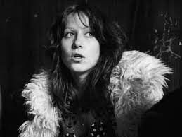 She was married to herbert grönemeyer. Dorothea S Rache 1974