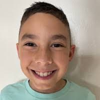 Ian Perez's Instagram, Twitter & Facebook