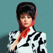 Roxeanne hazes heeft een boekje opengedaan over de hereniging met haar broertje andré. Roxeanne Hazes Next Concert Setlist Tour Dates 2021