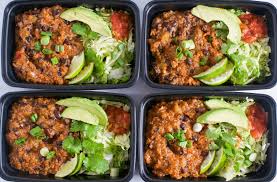 24 easy lunch recipes that take literally ten minutes or less · 1. 4 Lunch Dishes That You Can Cook At Work
