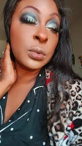 Looking for some suggestions for a good cream/face regimen to manage  wrinkles, age spots and hydration. I've tried a few, what's your go to?