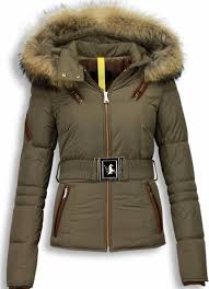 Decathlon stocks a range of insulated, ski and warm waterproof jackets for the whole decathlon's winter coat collection has everything you need. Milan Ferronetti Fur Collar Coat Women S Winter Coat Short 4 Pocket Brown Styleitaly Eu