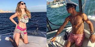 Belinda habló del interés que mostró el clavadista rommel pacheco en conocerla y, aunque agradeció su atención, dejó claro que no tiene interés en una nueva relación, pues recientemente dio a conocer que terminó su noviazgo con el ilusionista criss angel, de quien había estado muy enamorada. Rommel Pacheco Sale En Defensa De Belinda Tras Ataque De Criss Angel Revista Cosmopolitan
