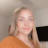 20+ "Danielle Staples" profiles