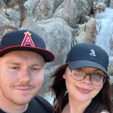 Where to find a manual 997.2 coupe in California?