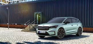 Offre tecnologia all'avanguardia, ricarica rapida e diverse varianti di potenza, autonomia fino a 520 km e trazione posteriore, grazie alla piattaforma modulare elettrificata meb del gruppo volkswagen. Skoda Enyaq Iv 80 Leistung Reichweite Details