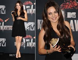 Mila Kunis In Thakoon Mtv Movie Awards 2014 Red Carpet Fashion Awards