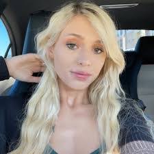 Desiree Phillips's Instagram, Twitter & Facebook