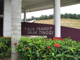 The total journey time between kl sentral and klia2 is 39 minutes. Sewa Bilik Fully Furnish Megah Villa Apartment Kota Warisan Klia Startseite Facebook
