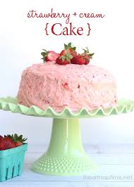 This fresh strawberry cake recipe is such an easy cake to whip up. White Cake W Strawberry Cream Frosting To Die For Desserts Strawberry Cakes Strawberry Cream Cakes