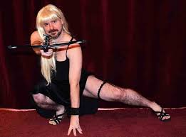 Résultat de recherche d'images pour "john scalzi in a dress photo"