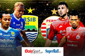 Duel persija vs persib bakal berlangsung di stadion maguwoharjo, sleman, yogyakarta, kamis (22/4/2021) pukul 20.30 wib. Link Live Streaming Super Big Match Persib Bandung Vs Persija Jakarta Bolasport Com