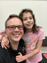 Ryan Papp's Instagram, Twitter & Facebook