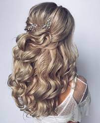 45 Romantic Hairstyle Ideas For Valentines Day 2019 Page 4 Of 5 Style O Check Hair Styles Romantic Hairstyles Hairstyle