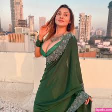 KarKarrishma  Karrishma Kar  karrishmakar135 Nude Leaked Photo 3 -  Fapello