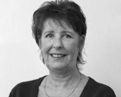 Joyce Townley's Instagram, Twitter & Facebook